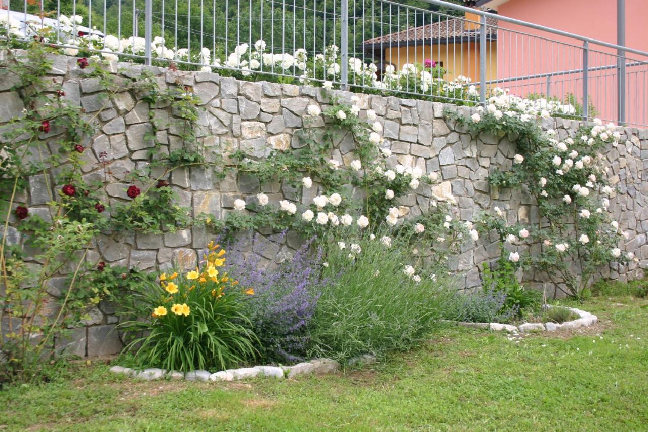 Pikes Villa Pulfero Eksteriør bilde