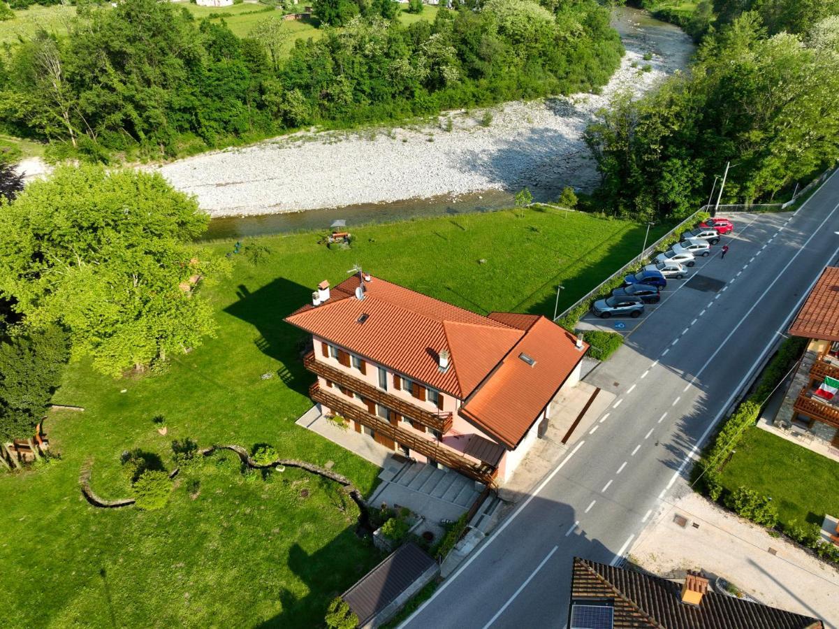 Pikes Villa Pulfero Eksteriør bilde