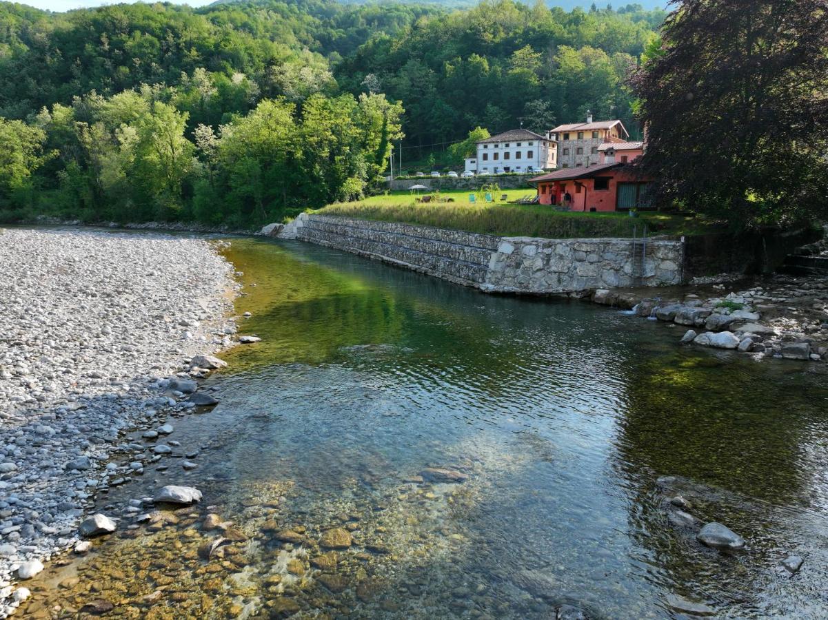 Pikes Villa Pulfero Eksteriør bilde